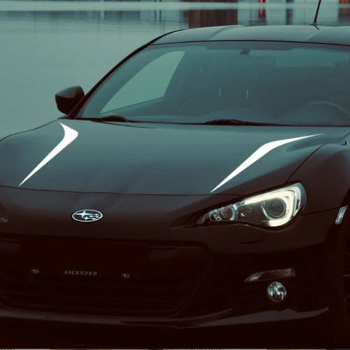 autocollant pour voiture blanc sur Subaru