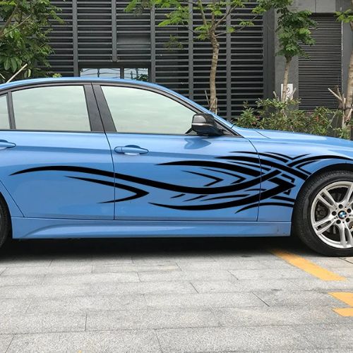 autocollant voiture tribal noir sur BMW bleu