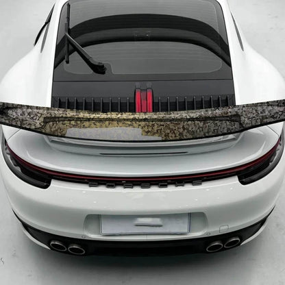 covering voiture brillant or sur aileron